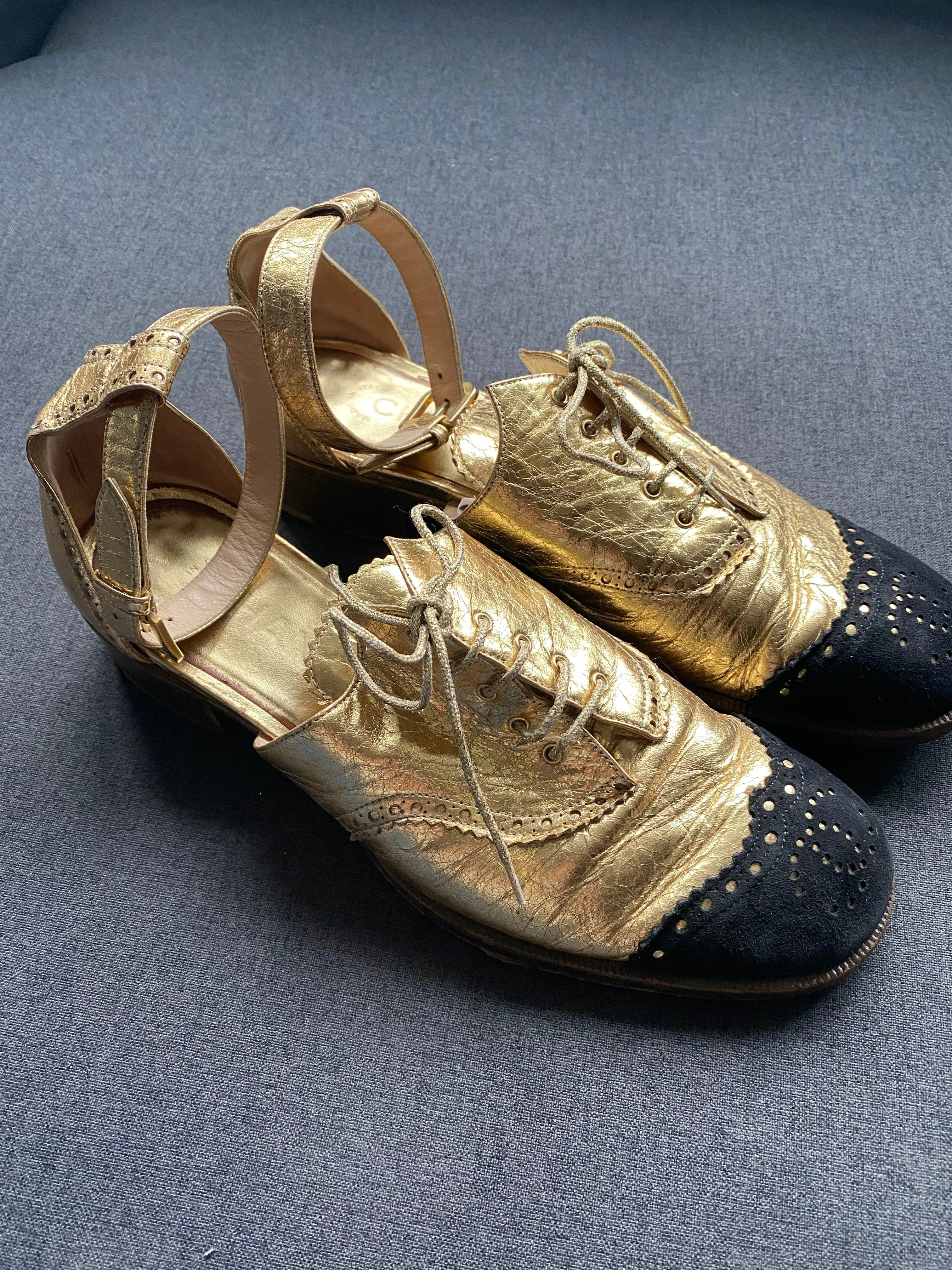 Chanel gold ankle brogues size 39 - AWC1992