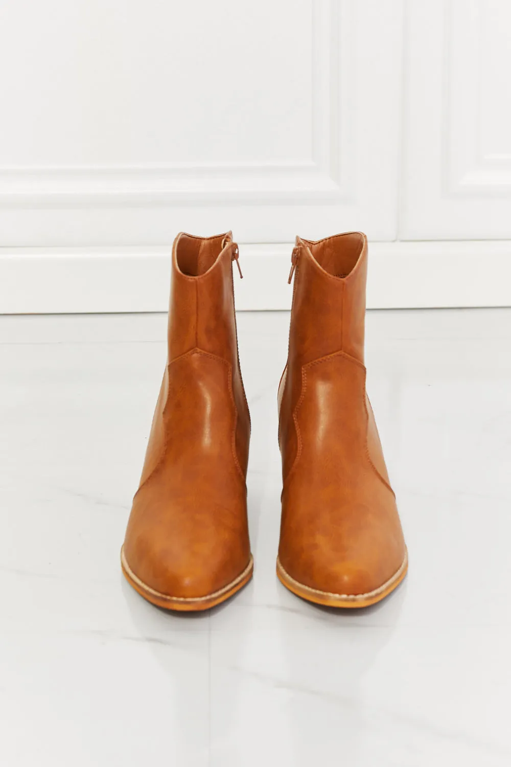Western Chic: MMShoes Watertower Town Faux Leather Western Ankle Boots in Ochre